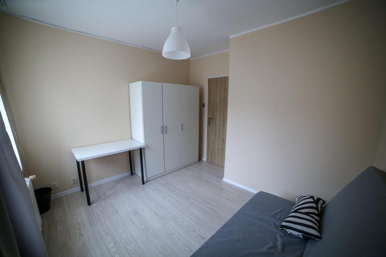 Pokoje Blisko Starego Miasta - Rooms For Rent Гданьск Экстерьер фото